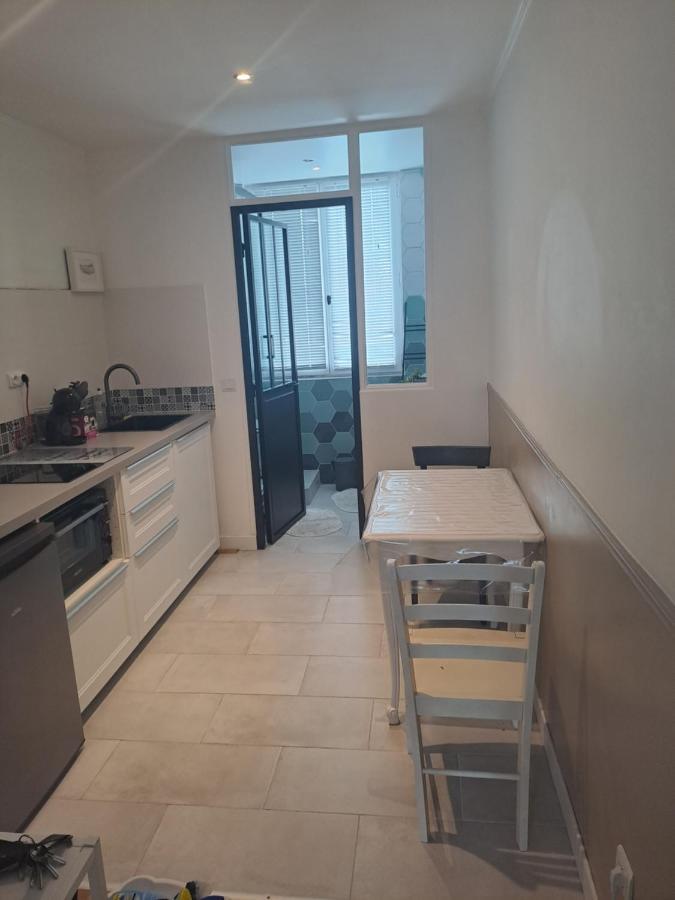 Appartement Tout Confort Lumineux Paris Exterior photo